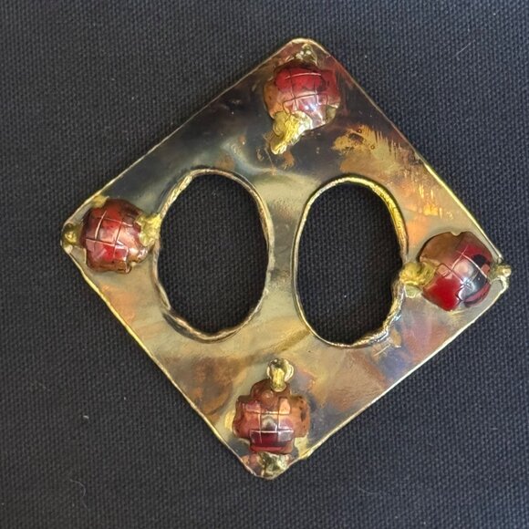 AFRICAN EXPRESS Handcrafted Brass & Red Enamel Square Buckle With Tortoise Motif - Picture 3 of 6
